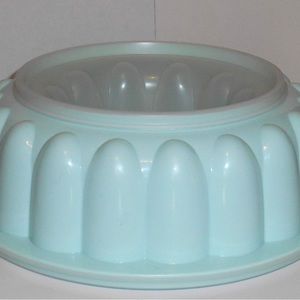 Tupperware jelly mold